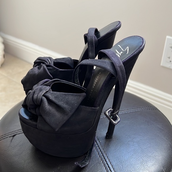 Giuseppe Zanotti - Picture 8 of 16